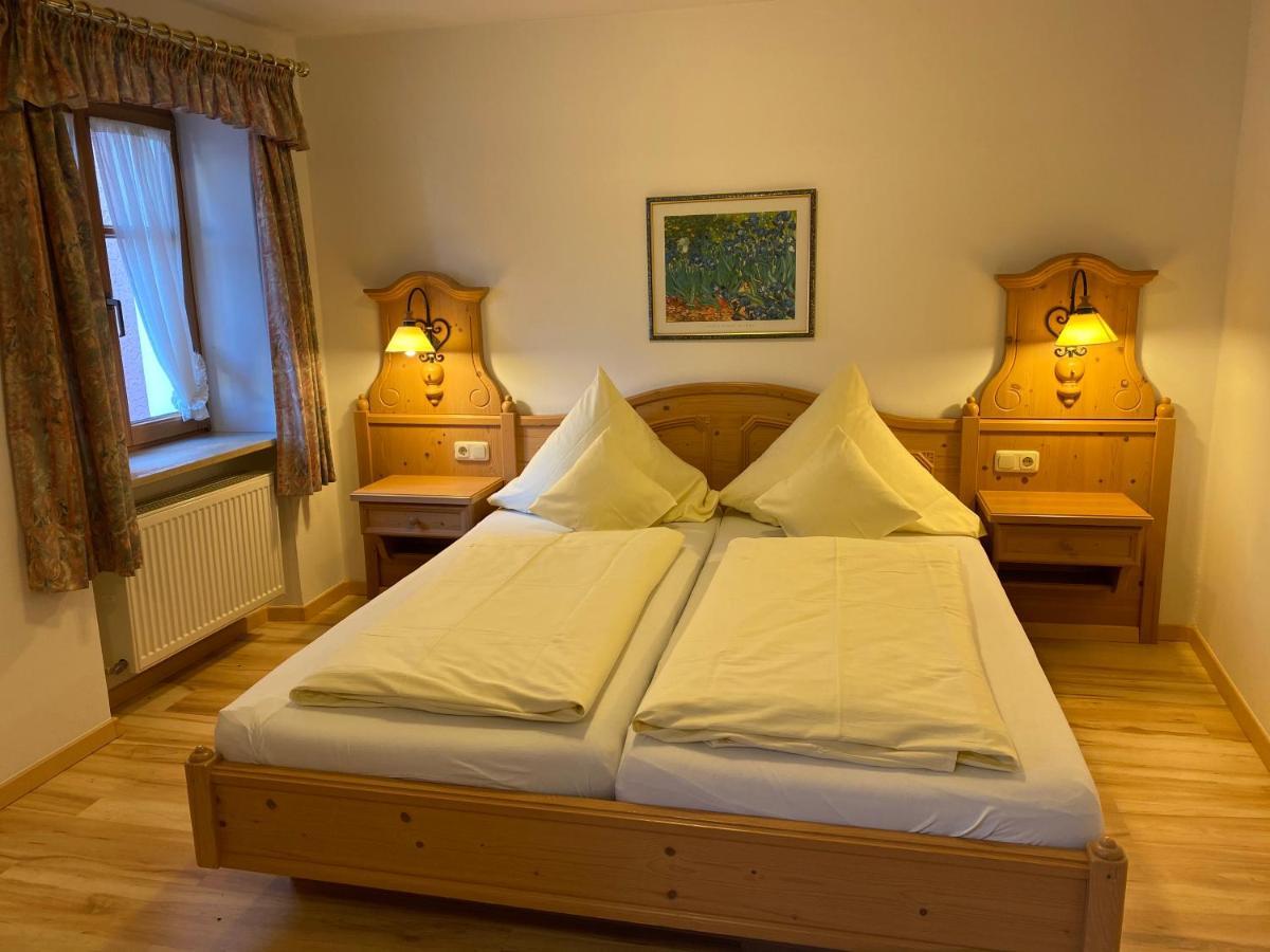 Hotel Lobmeyer Roding Zewnętrze zdjęcie
